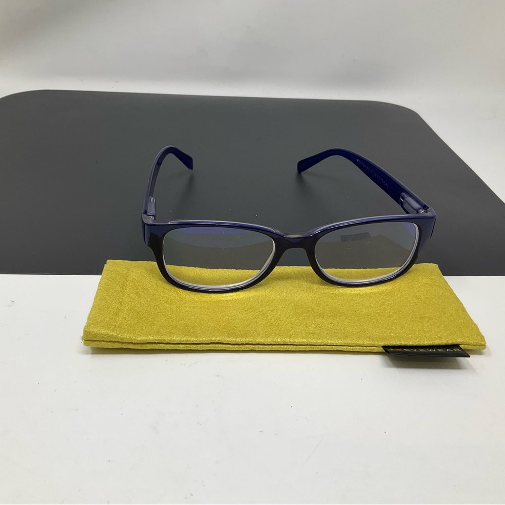 I ❤️ Eyewear Ron’s Optical Reading Glasses +2.50 purple